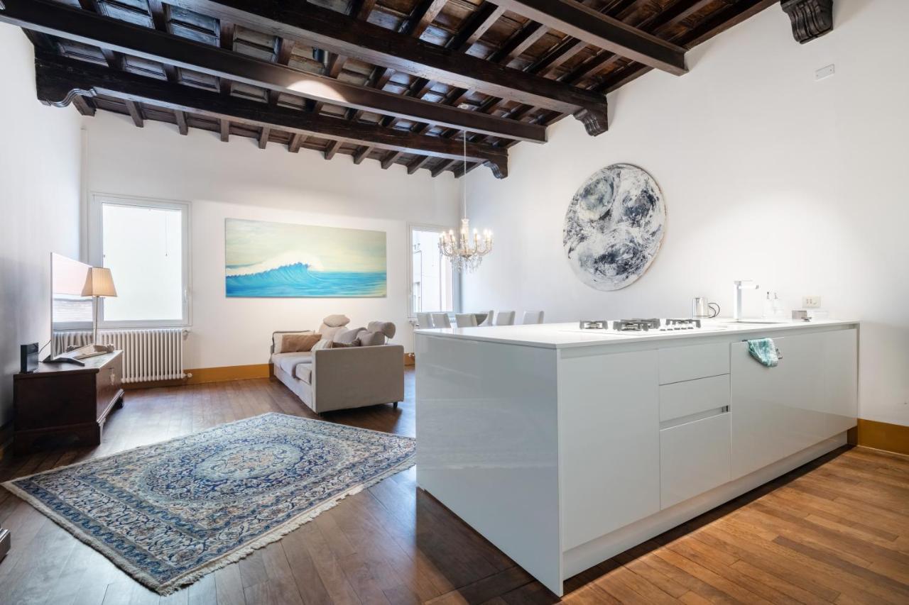 Exclusive Elegant Apartment In Pieno Centro! X4 Rimini Kültér fotó